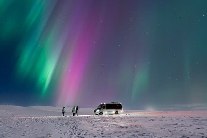 Northern Lights Small-Group Tour with Hot Chocolate & Photos